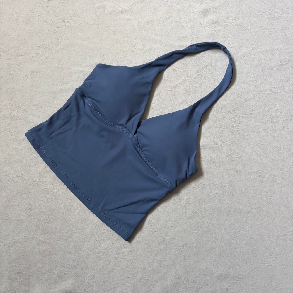 Logo V-neck Hanging Neck Vest  - Gym Floor Mats ulasan dan harga